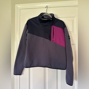 Colorblock Fleece Pullover